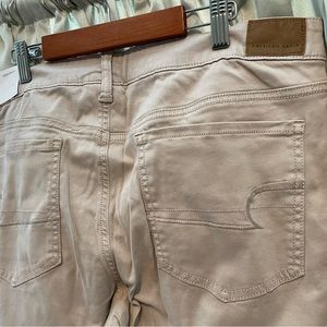American Eagle Super Stretch Khakis